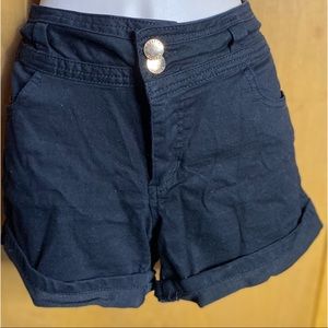 2 Button Shorts